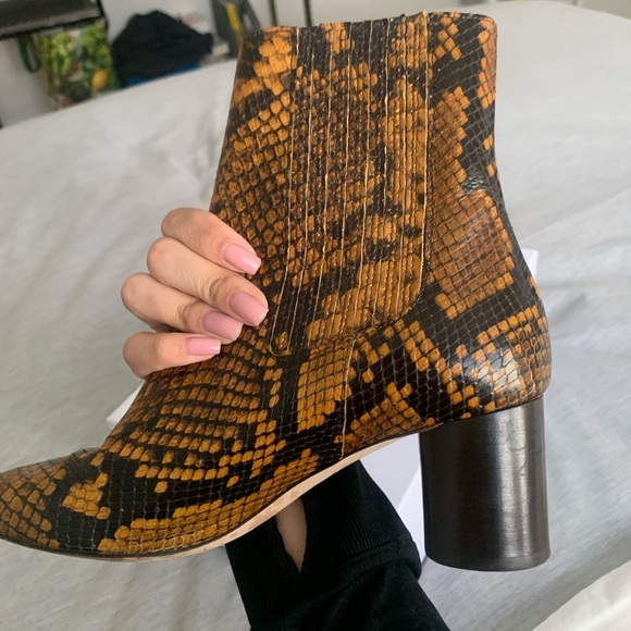 Sandro Python Effect Booties - Picture 6 of 9